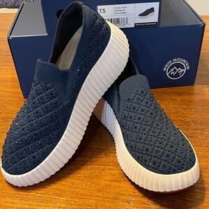 White Mountain Dark Blue sparkling stones Textured Slip-Ons